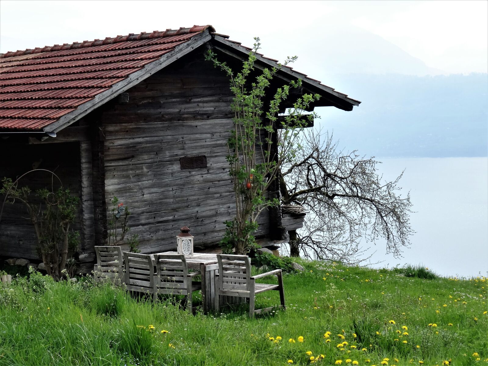 Sony Cyber-shot DSC-HX50V sample photo. Log cabin, hut, barn photography