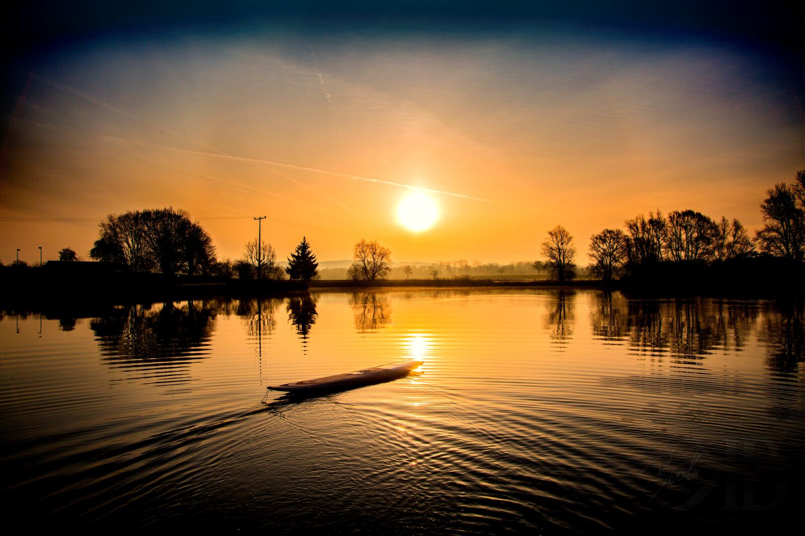 Canon EF 24-105mm F4L IS USM sample photo. Evening, lake, water photography