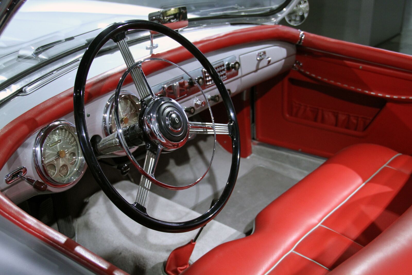 Canon EOS 7D sample photo. Car interior, steering wheel photography