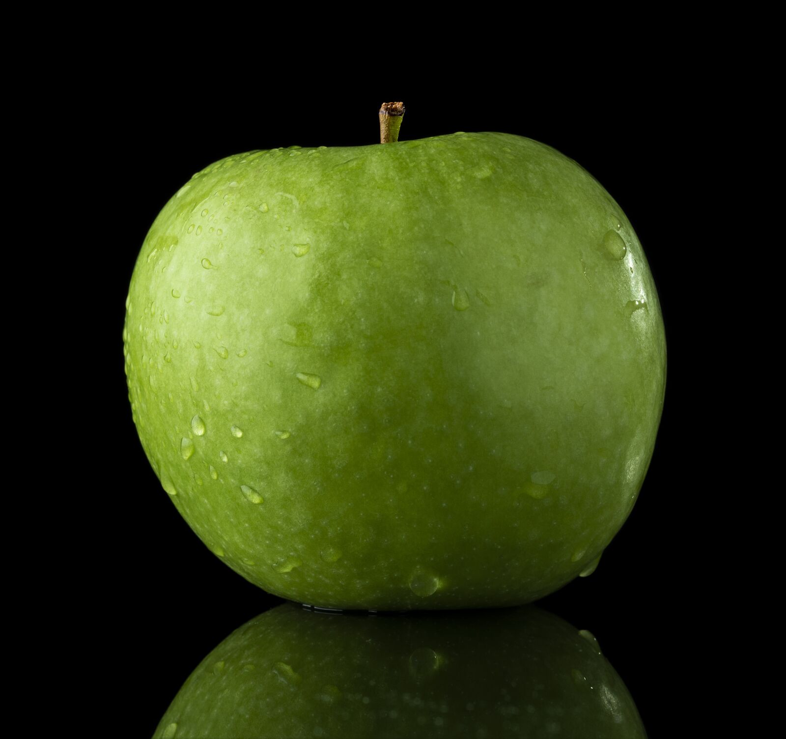 Nikon D810 sample photo. Apple, green, fresh photography