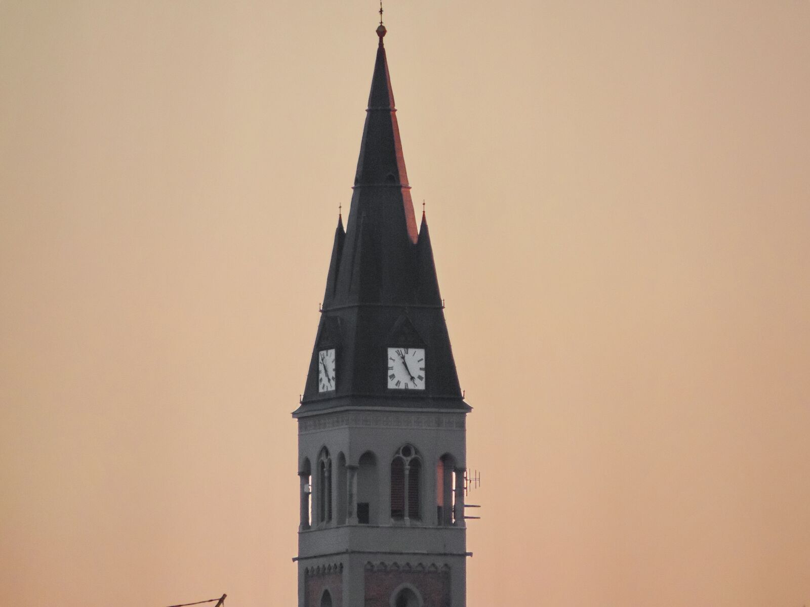Nikon Coolpix P520 sample photo. Minaret, cathedral, church, architecture photography