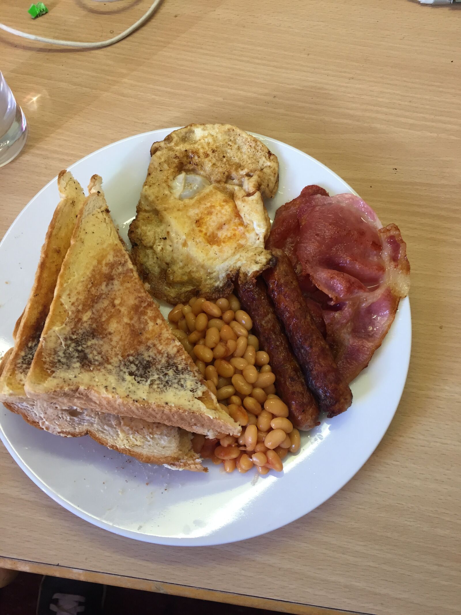 iPhone 6 back camera 4.15mm f/2.2 sample photo. Full english, breakfast, sausages photography