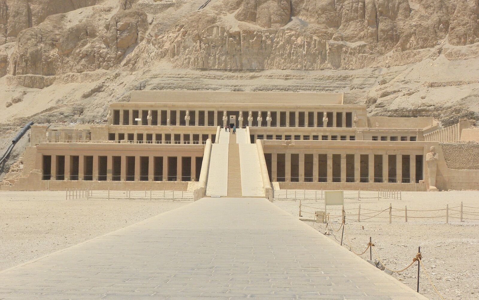 Nikon Coolpix P90 sample photo. Egypt, luxor, temple photography