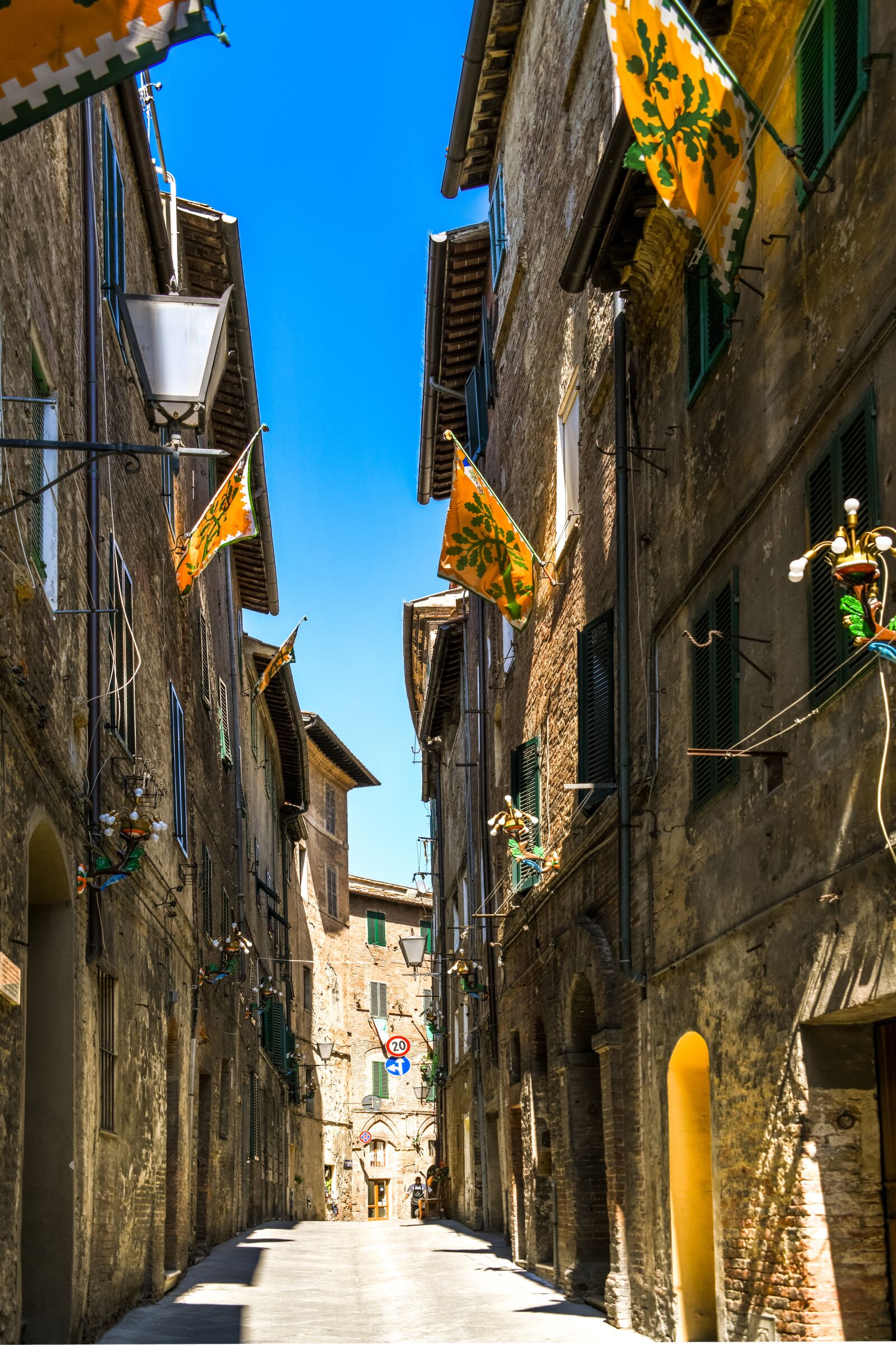 Tamron 28-300mm F3.5-6.3 Di VC PZD sample photo. Alley, siena, building photography