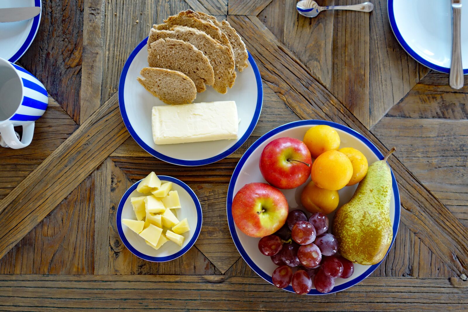 Sony Cyber-shot DSC-RX100 II sample photo. Breakfast, breakfast table, fruit photography