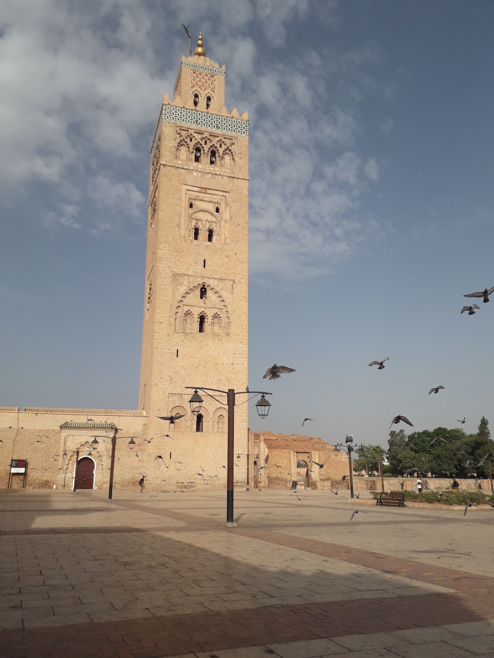 Samsung Galaxy J6 sample photo. Morocco, marrakech, mosque photography