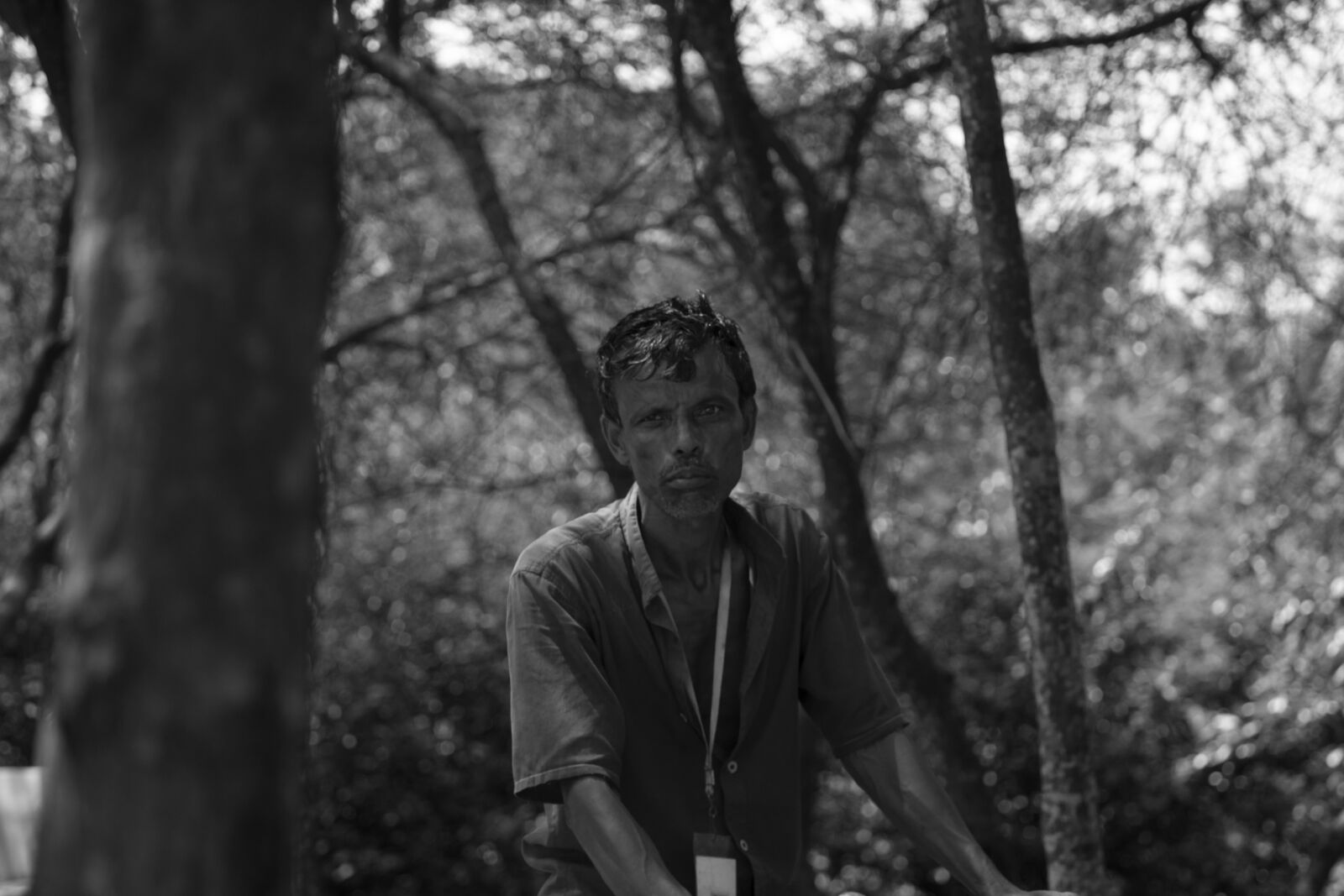 Canon EOS 1300D (EOS Rebel T6 / EOS Kiss X80) sample photo. Poor man, man, poor photography