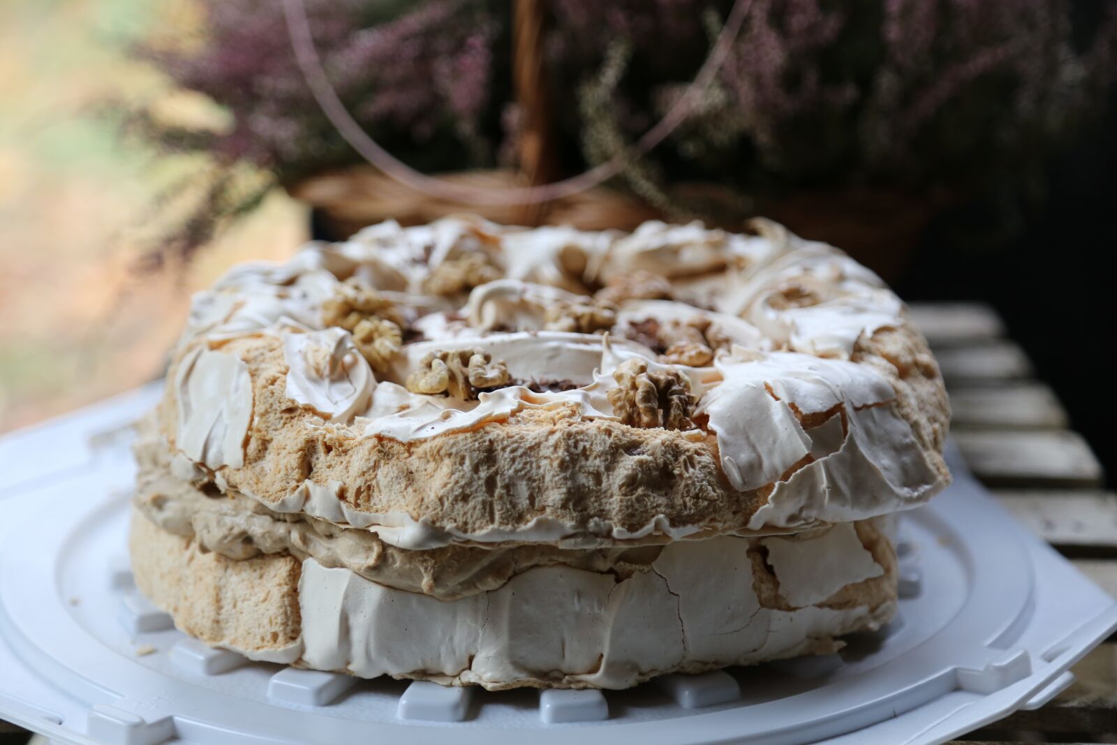 Canon EOS 6D + Canon EF 24-105mm F4L IS USM sample photo. Cafe, cake, sweets photography