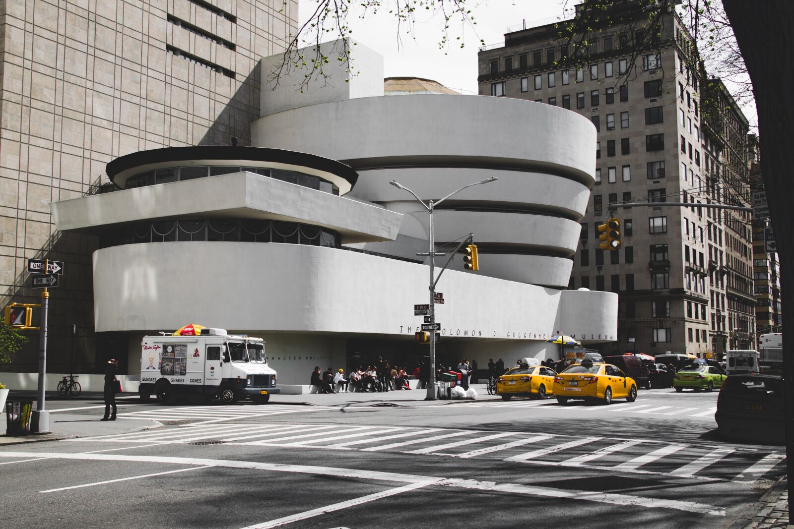 Nikon D3300 sample photo. Guggenheim museum, new york photography