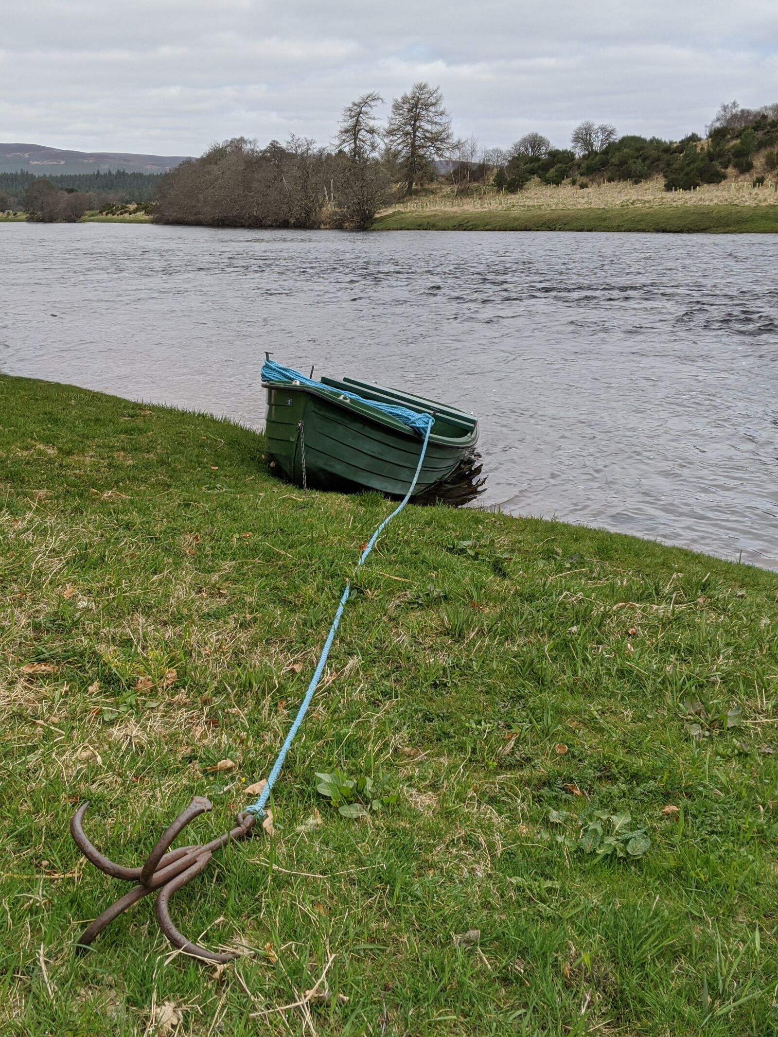 Google Pixel 3 sample photo. Fishing boat, anchor, river photography