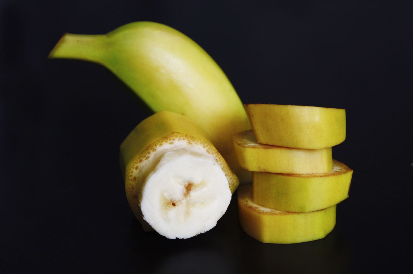 Pentax K-500 sample photo. Banana, sliced, pieces photography