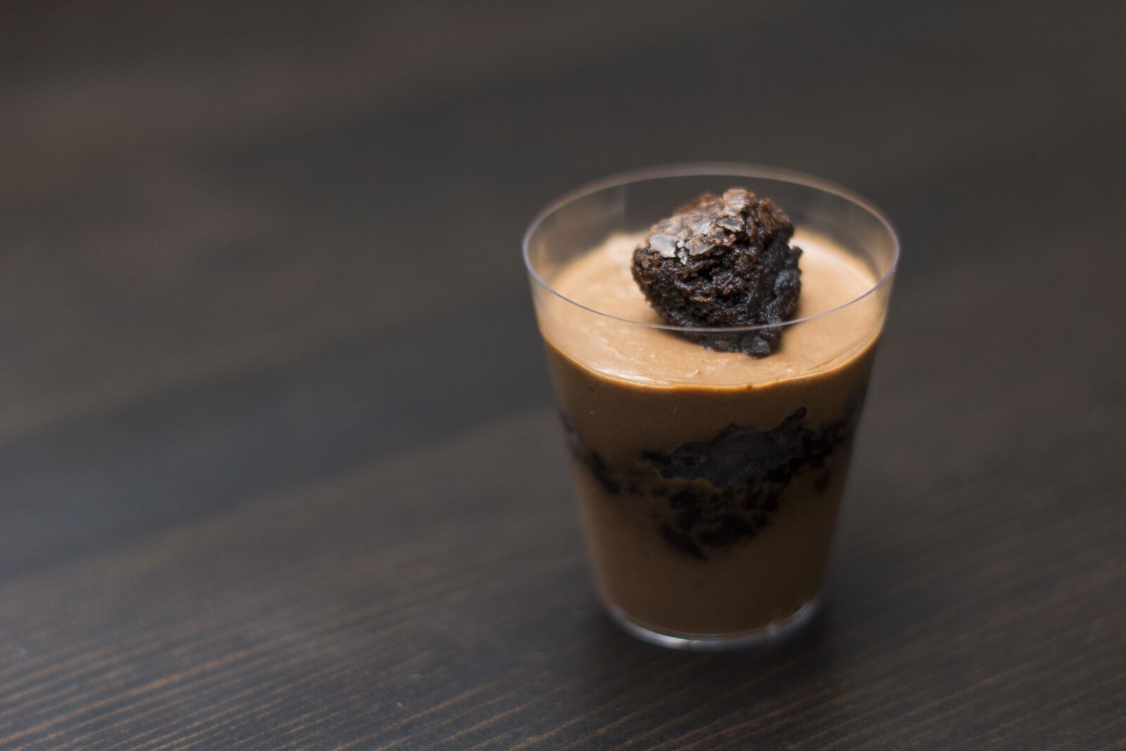 Canon EOS 60D + Canon EF 50mm F1.8 II sample photo. Sweet, chocolate, party photography