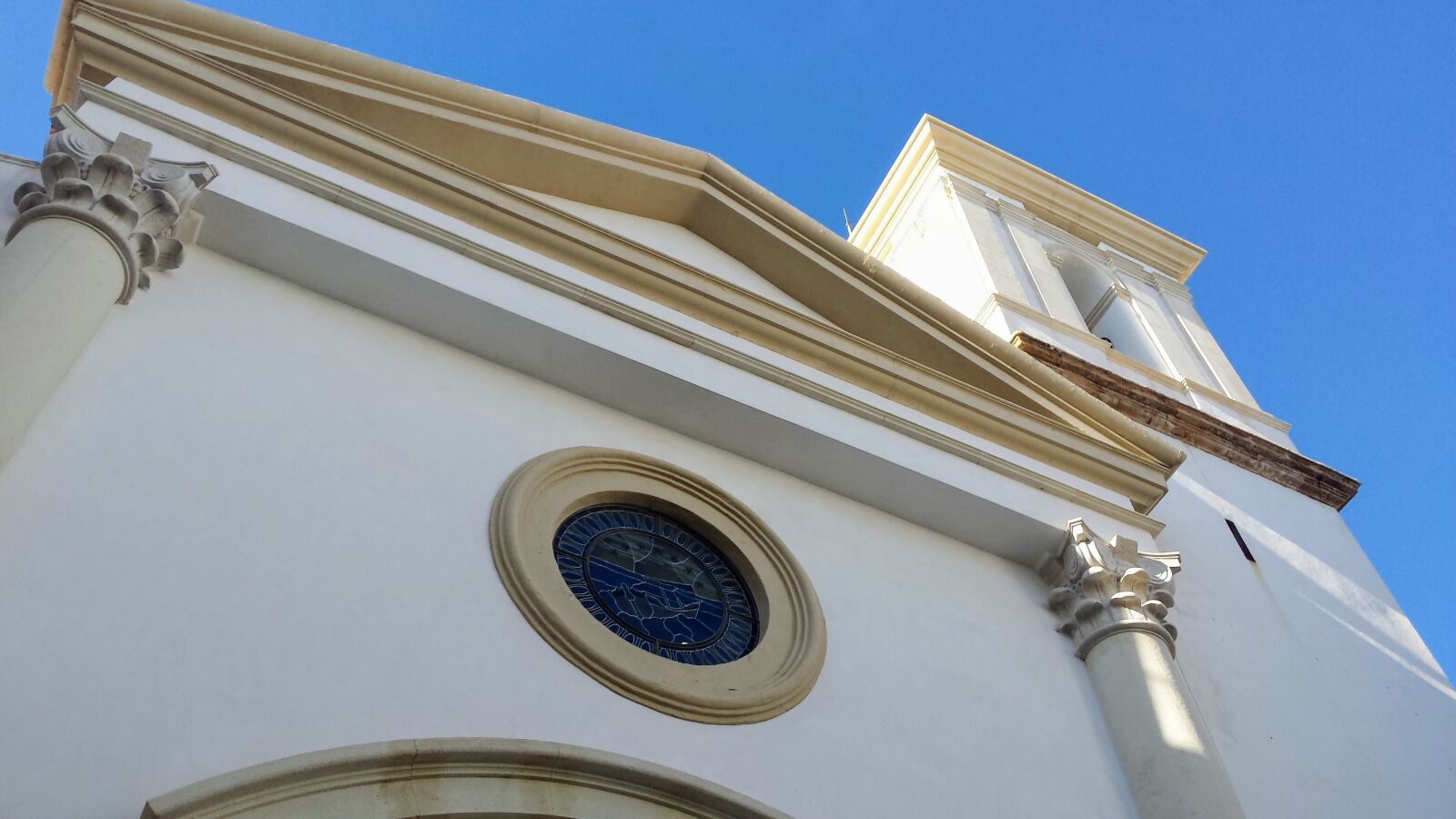 Samsung Galaxy S4 sample photo. Church, tower, benidorm photography