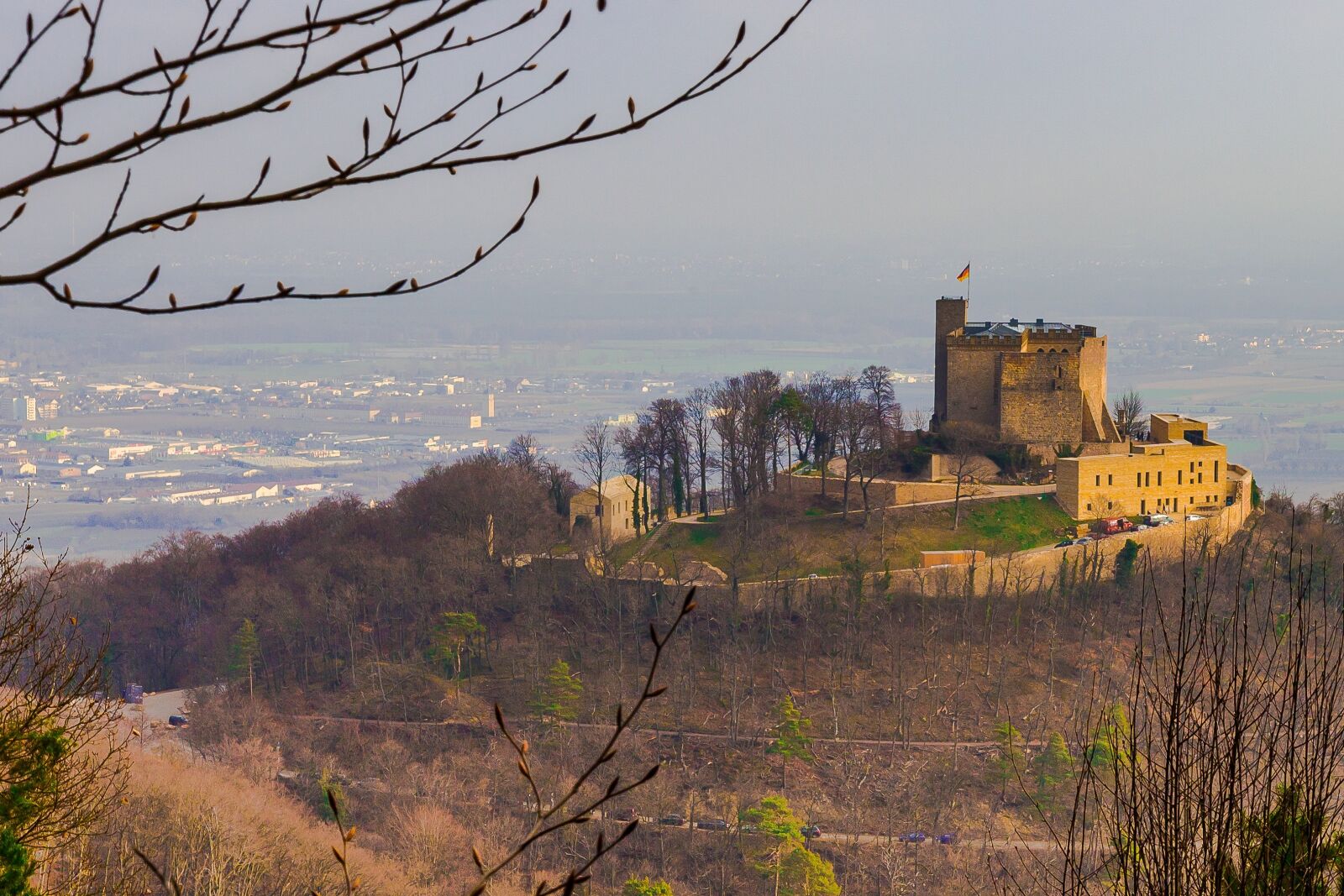 Canon EF 24-105mm F4L IS USM sample photo. Castle, hambach castle, palatinate photography