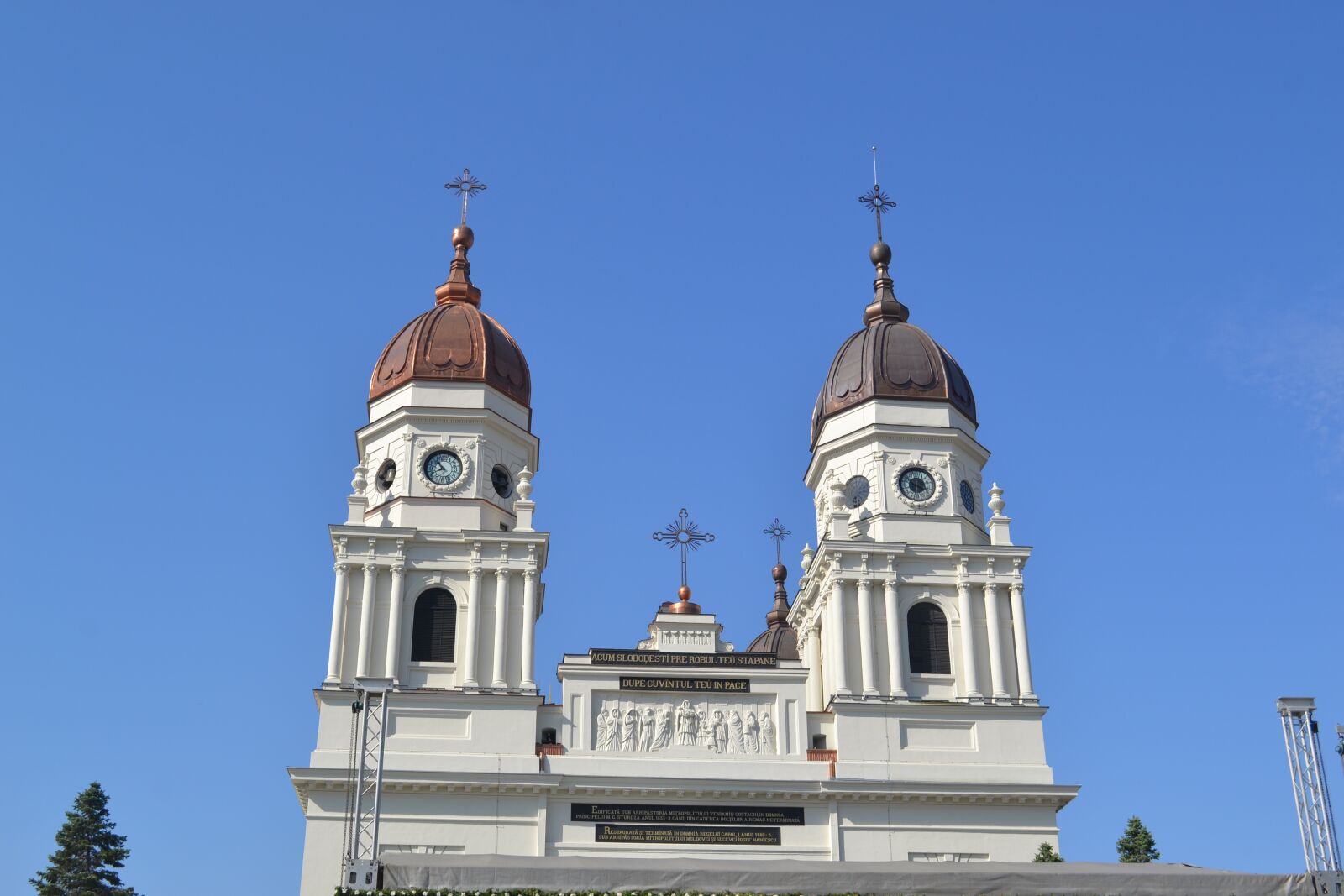 Nikon D3100 sample photo. Architecture, religion, travel photography