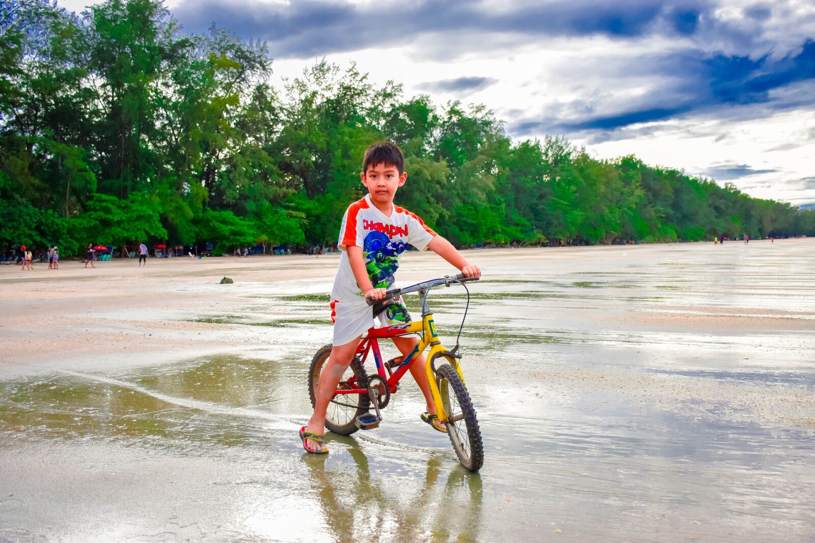 Nikon D5500 sample photo. Sea, kids, people photography