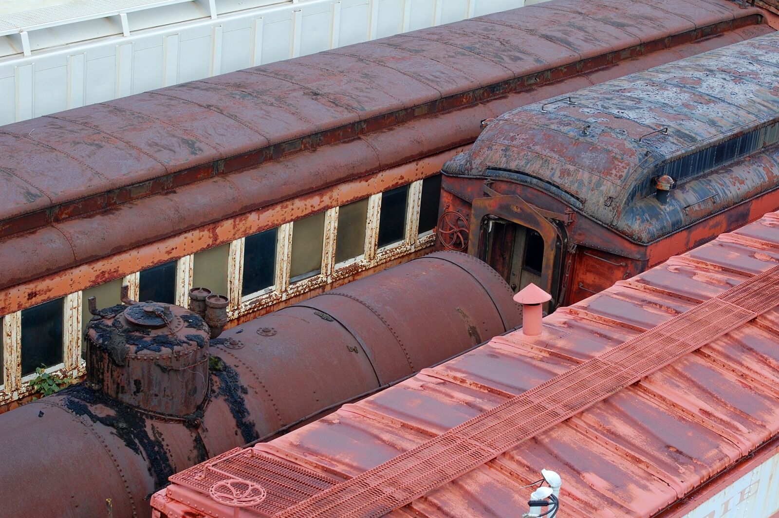 Nikon D40 sample photo. Train yard, transportation, train photography