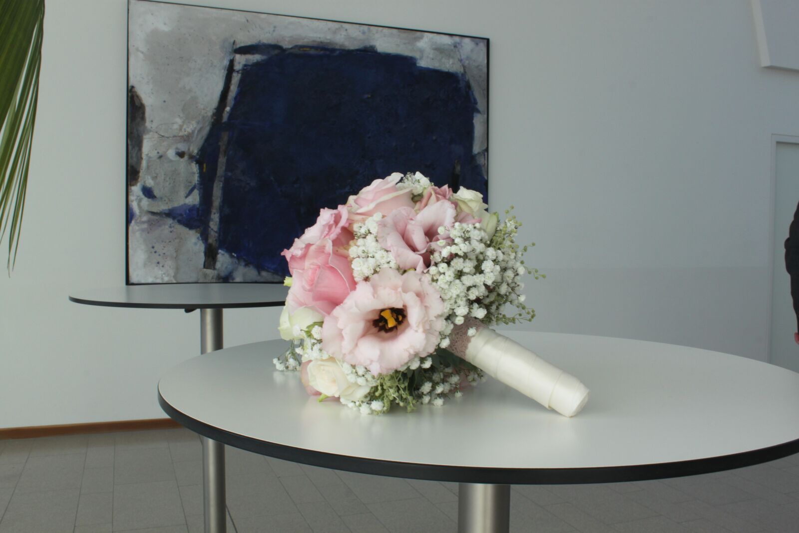 Canon EOS 500D (EOS Rebel T1i / EOS Kiss X3) sample photo. Bridal bouquet, flowers, festive photography