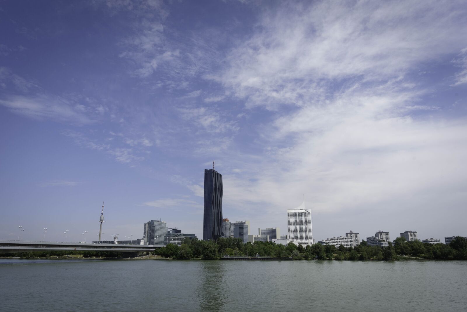 Nikon D750 sample photo. Skyline, skyscraper, architecture photography