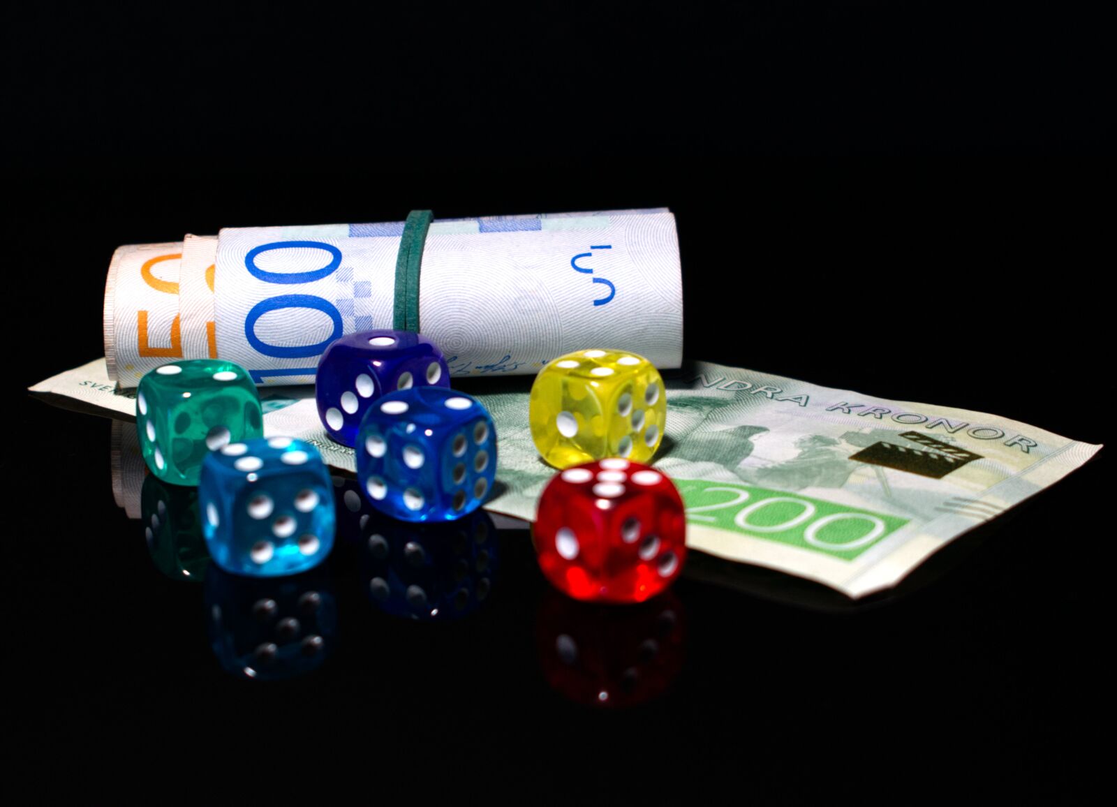 Nikon D3300 sample photo. Dice, money, games photography