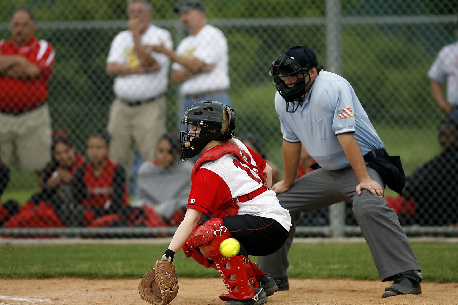 Canon EOS-1D Mark II N sample photo. Softball, player, umpire photography