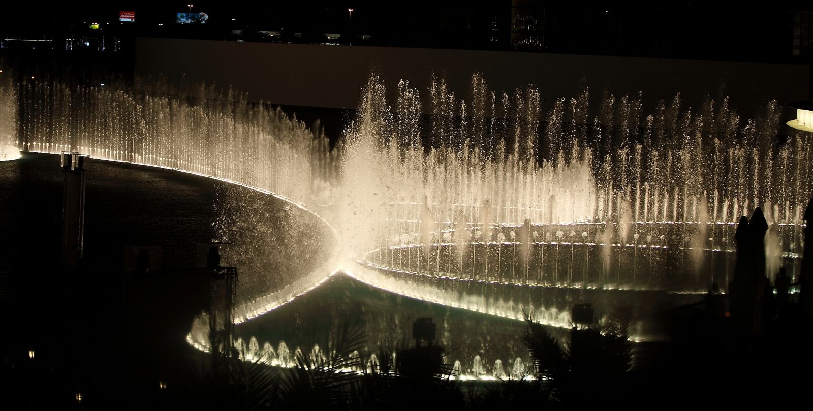 Canon EOS 50D sample photo. Night, dubai, fountain photography