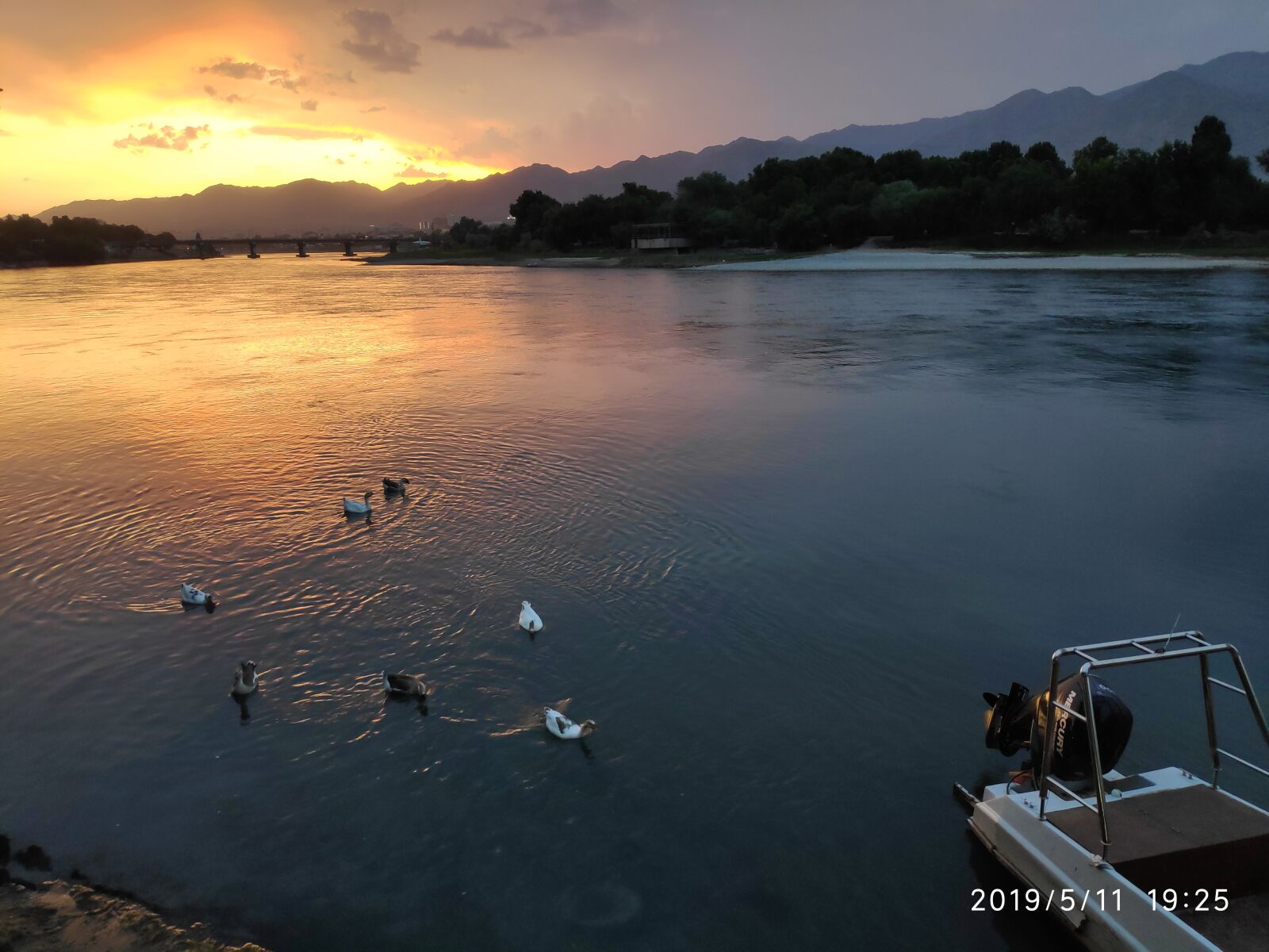 Xiaomi POCO F1 sample photo. Sunset, river, mountains photography