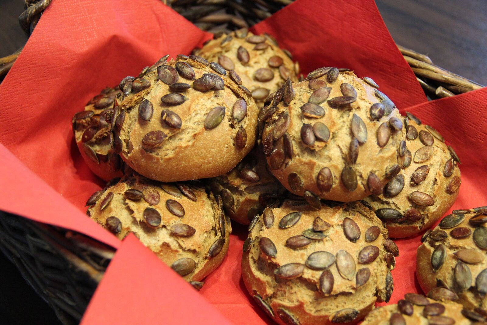 Canon EF-S 18-135mm F3.5-5.6 IS sample photo. Rolls, healthy, breakfast photography