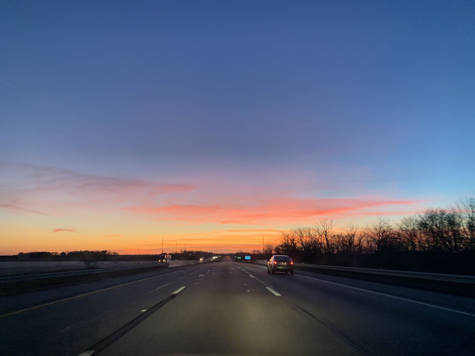 Apple iPhone XR sample photo. Sky, dusk, sunset photography
