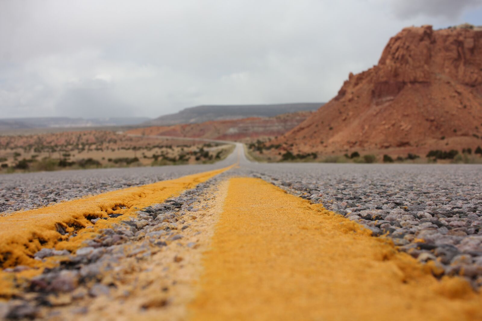 Canon EOS 550D (EOS Rebel T2i / EOS Kiss X4) sample photo. Open road, highway, new photography