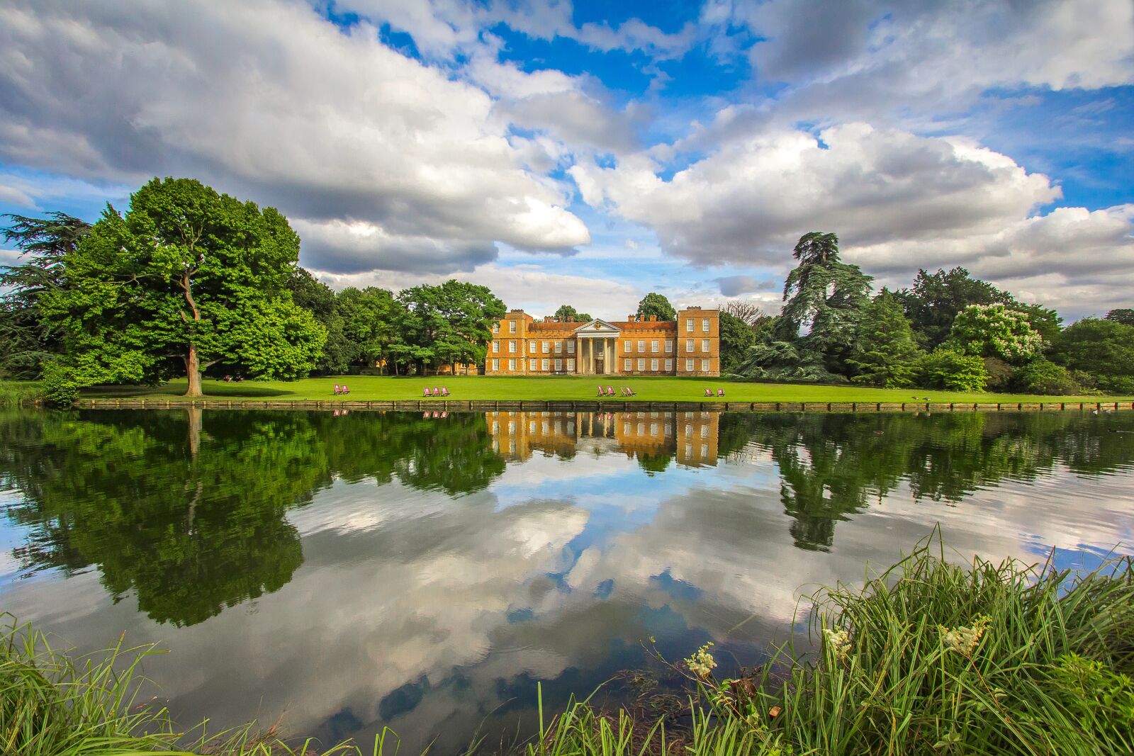 Canon EOS 60D sample photo. Historic building, lake, reflection photography