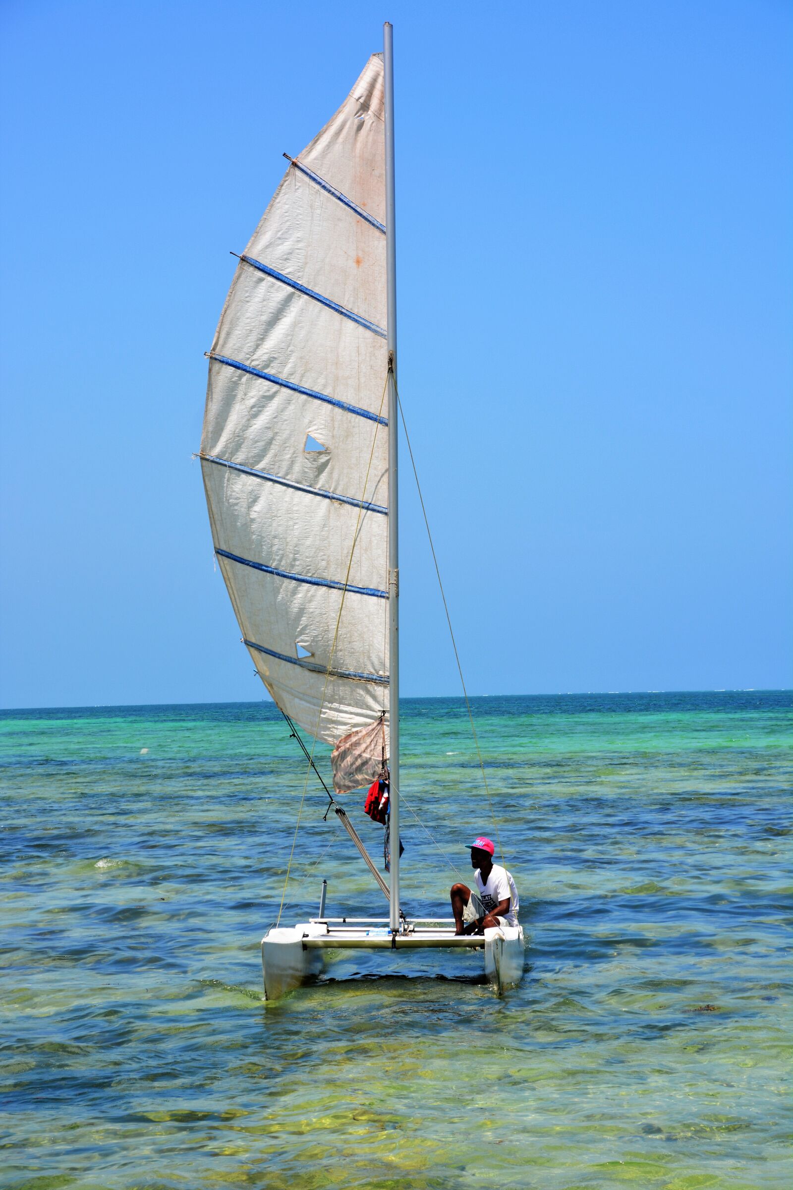 Nikon D5200 sample photo. Beach, raft, holiday photography
