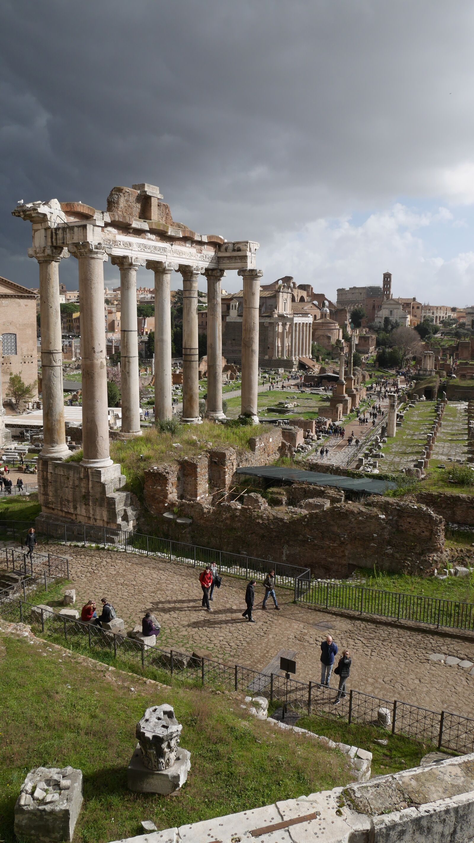 Panasonic Lumix DMC-GF7 sample photo. Rome, roma, palatine hill photography