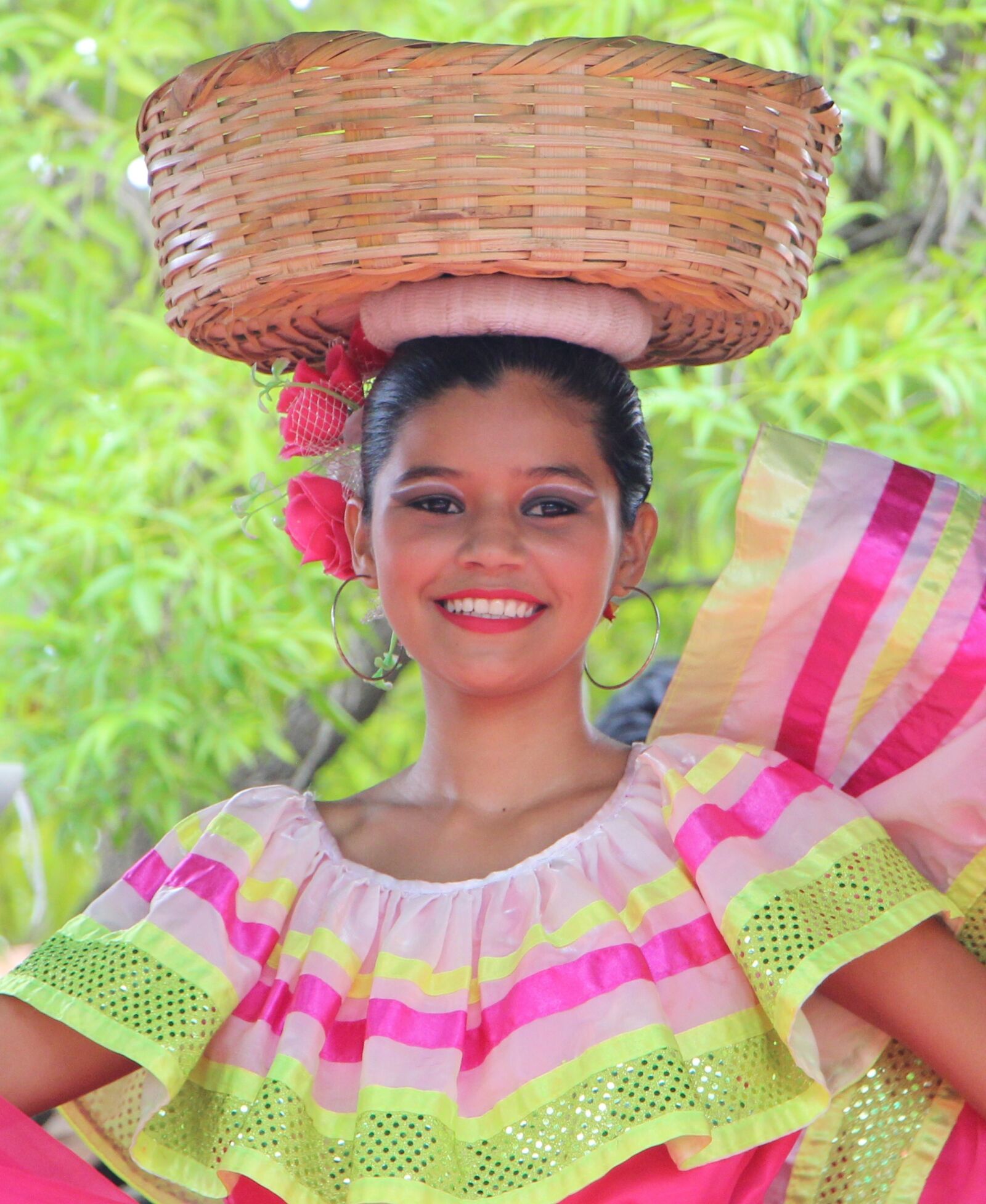 Canon EOS 700D (EOS Rebel T5i / EOS Kiss X7i) sample photo. Nicaragua, folklore, youth photography