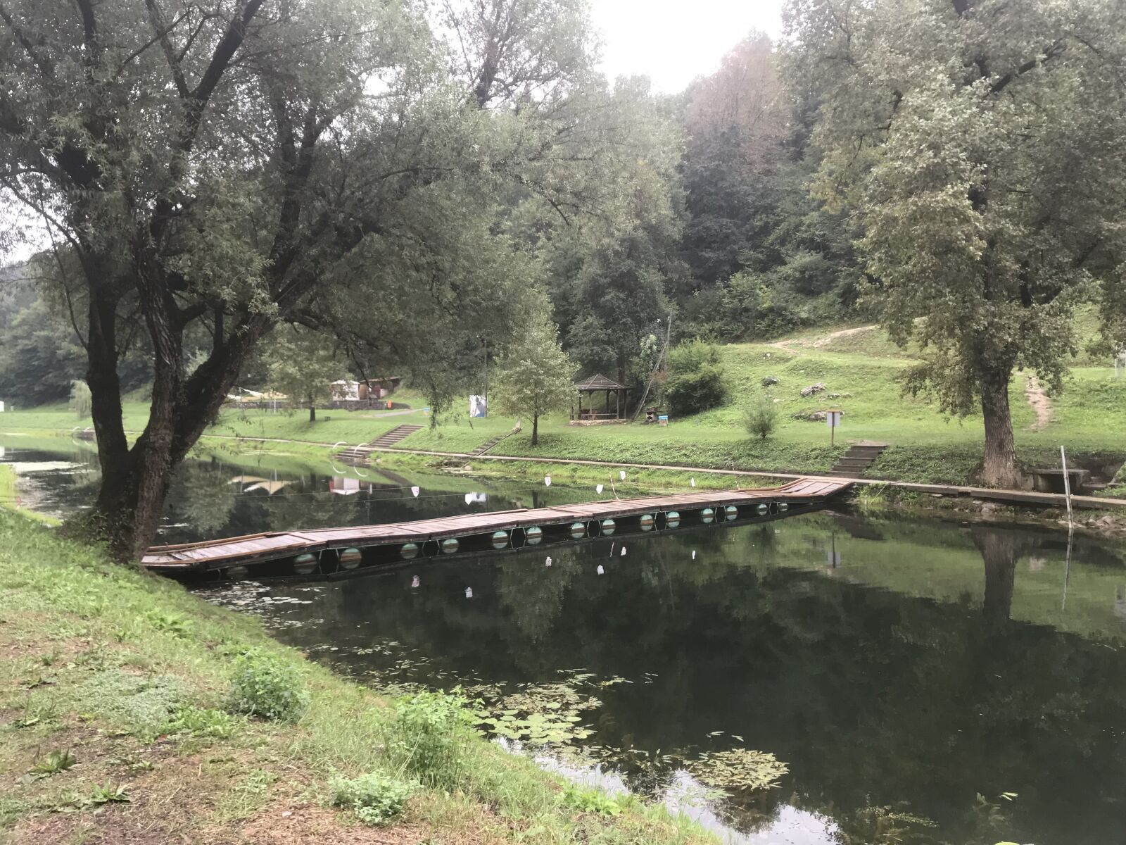 iPhone 7 back camera 3.99mm f/1.8 sample photo. Croatia, river, nature photography