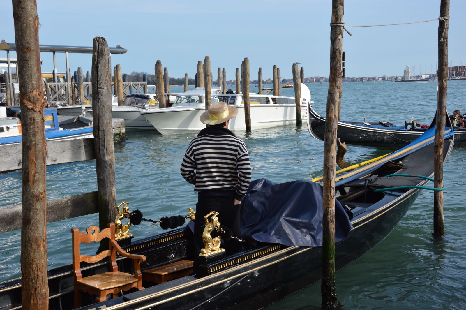 Nikon D3200 sample photo. Venice, gondola, channel photography