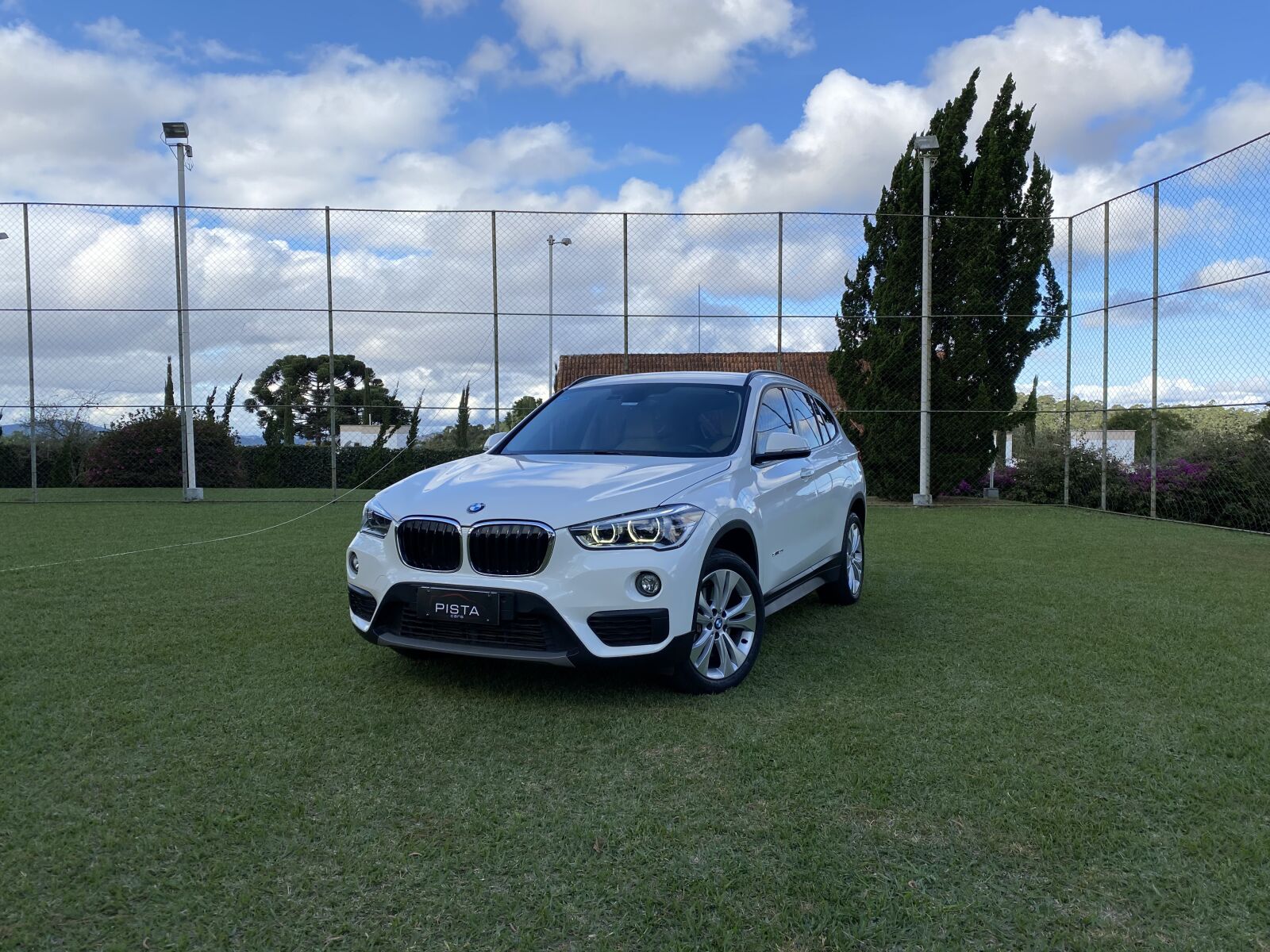 Apple iPhone 11 sample photo. Bmw, x1, car photography