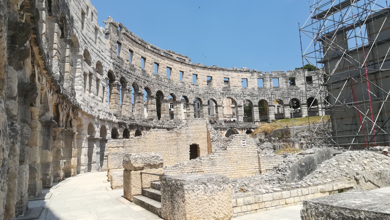 HUAWEI P10 lite sample photo. Pula, croatia, arena photography