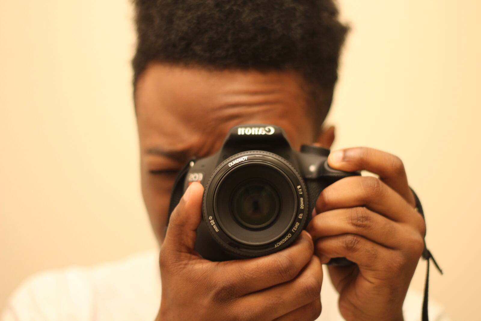 Canon EOS 1200D (EOS Rebel T5 / EOS Kiss X70 / EOS Hi) sample photo. 50mm, art, blur, canon photography