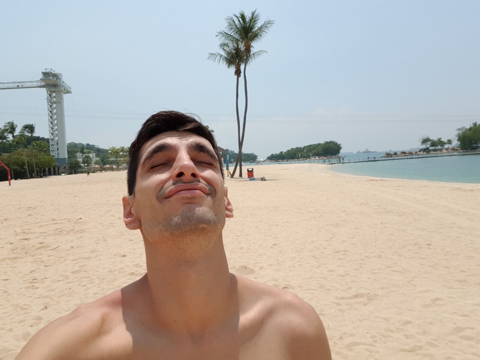 Samsung Galaxy S8 sample photo. Happy, man, beach photography