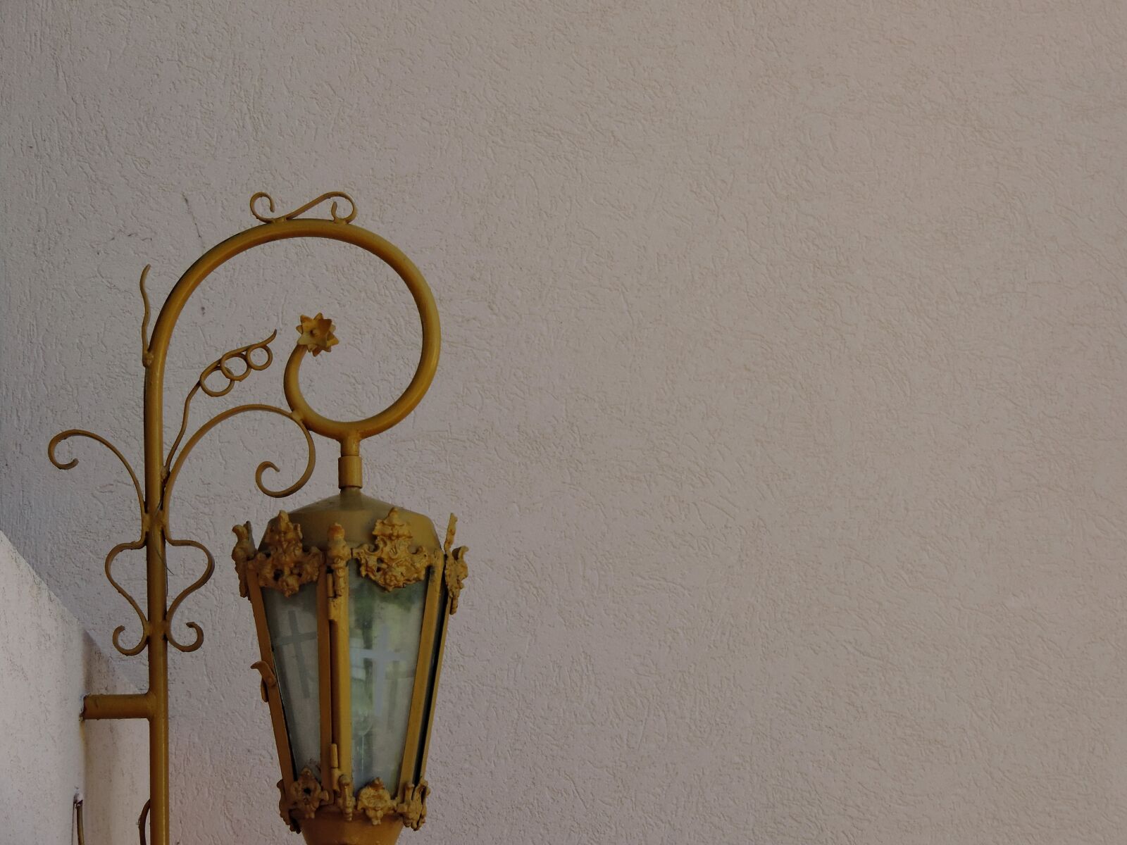 Nikon Coolpix P520 sample photo. Lantern, ornament, ornamental, device photography