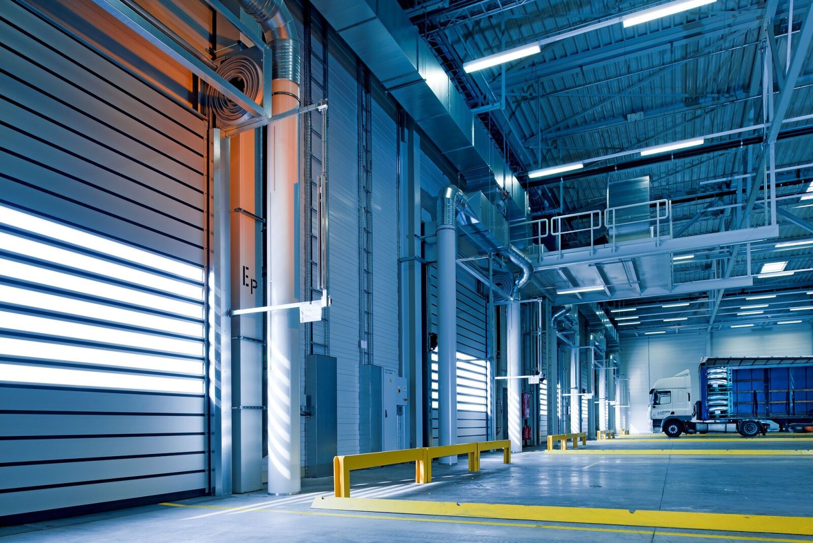 Nikon D3X sample photo. Industrial hall, toore, warehouse photography
