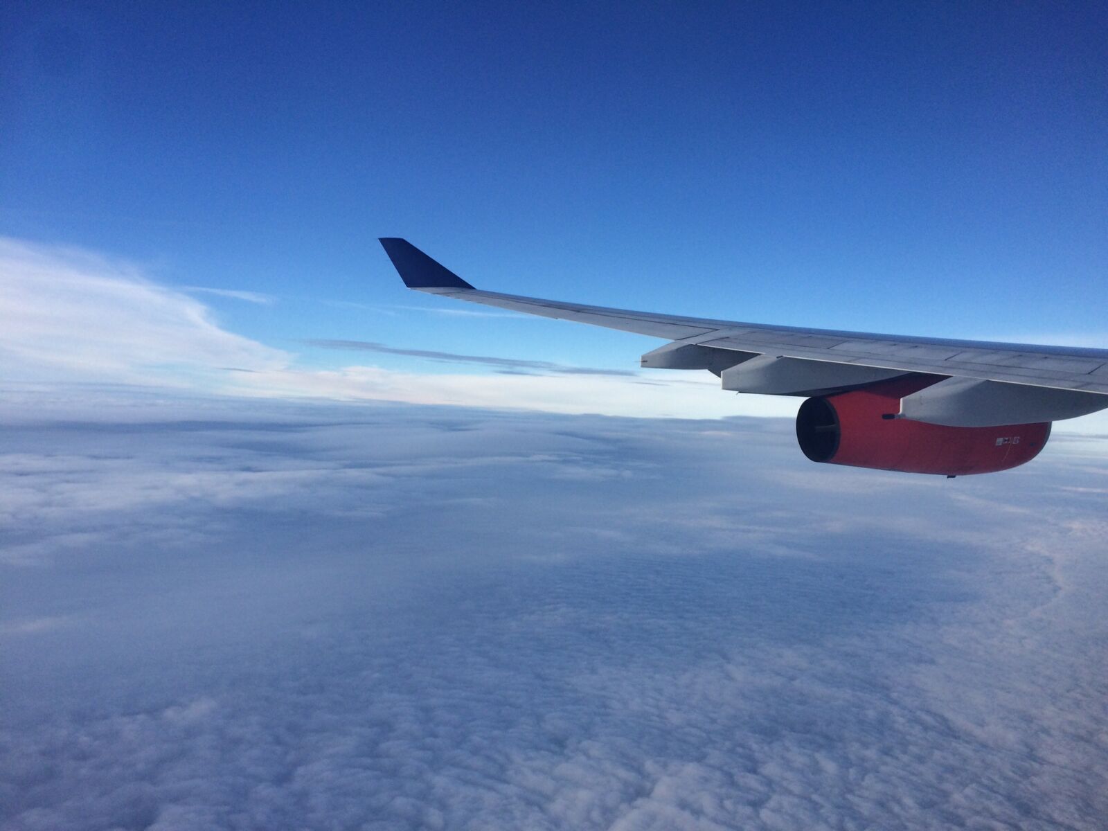 Apple iPhone 5s sample photo. Airplane, travel, sky photography