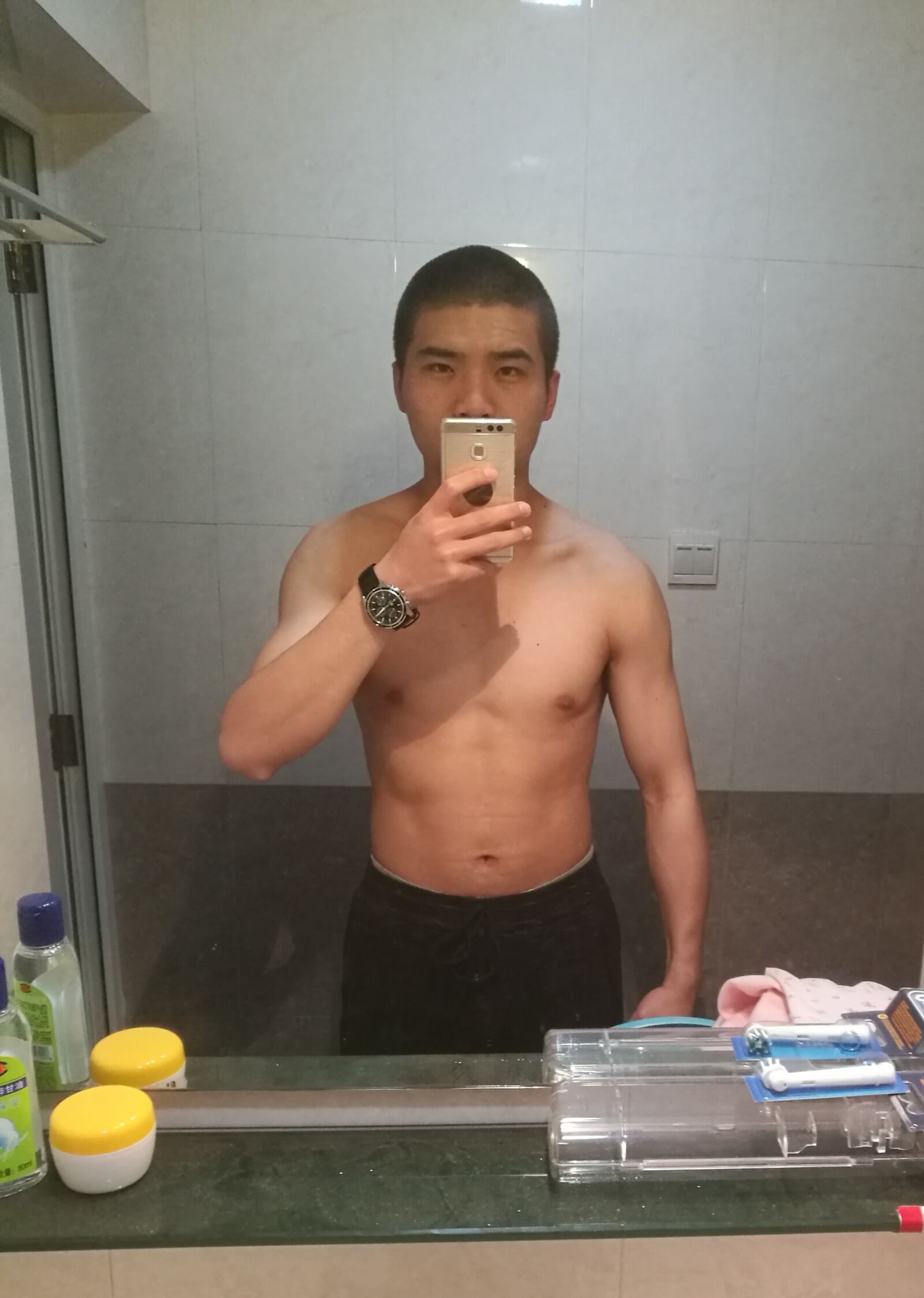 HUAWEI P9 sample photo. Fitness photo, the self-timer photography