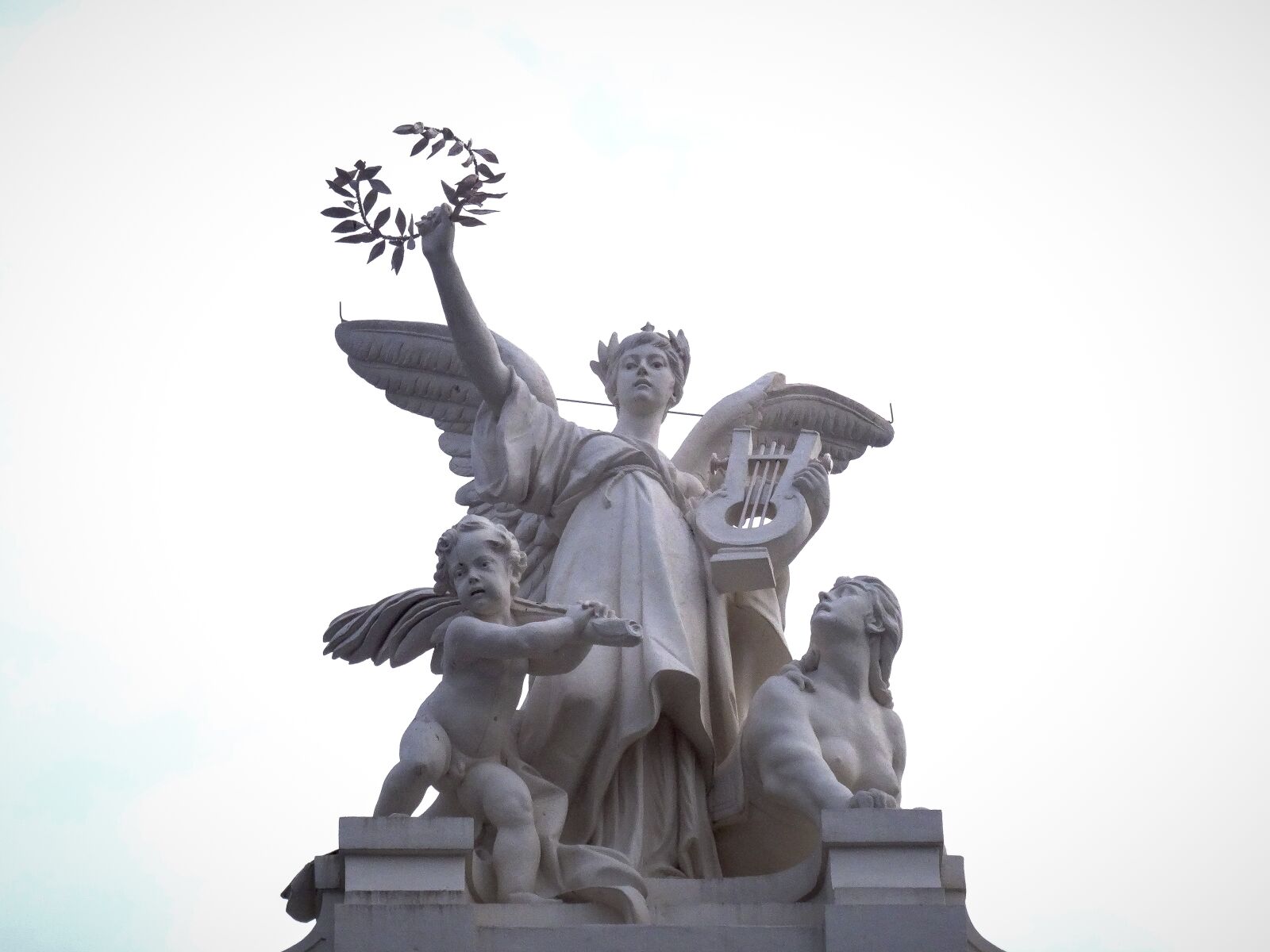 Sony Cyber-shot DSC-HX50V sample photo. Statue, figure, sculpture photography