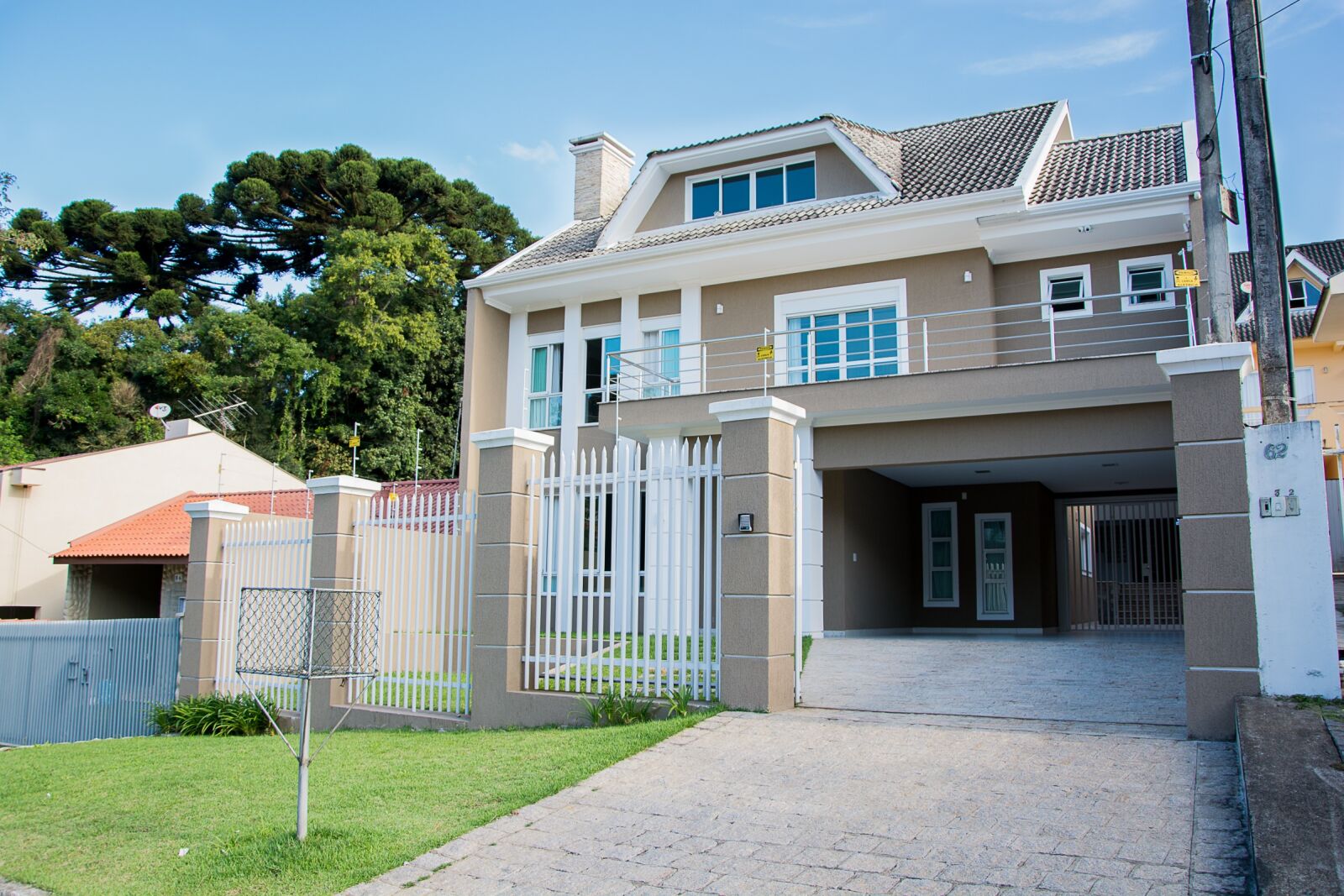 Nikon D7100 sample photo. Home, facade, windows photography