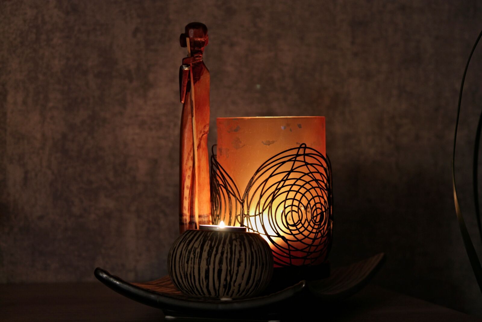 Canon EOS 1100D (EOS Rebel T3 / EOS Kiss X50) sample photo. Candle, decoration, figure photography