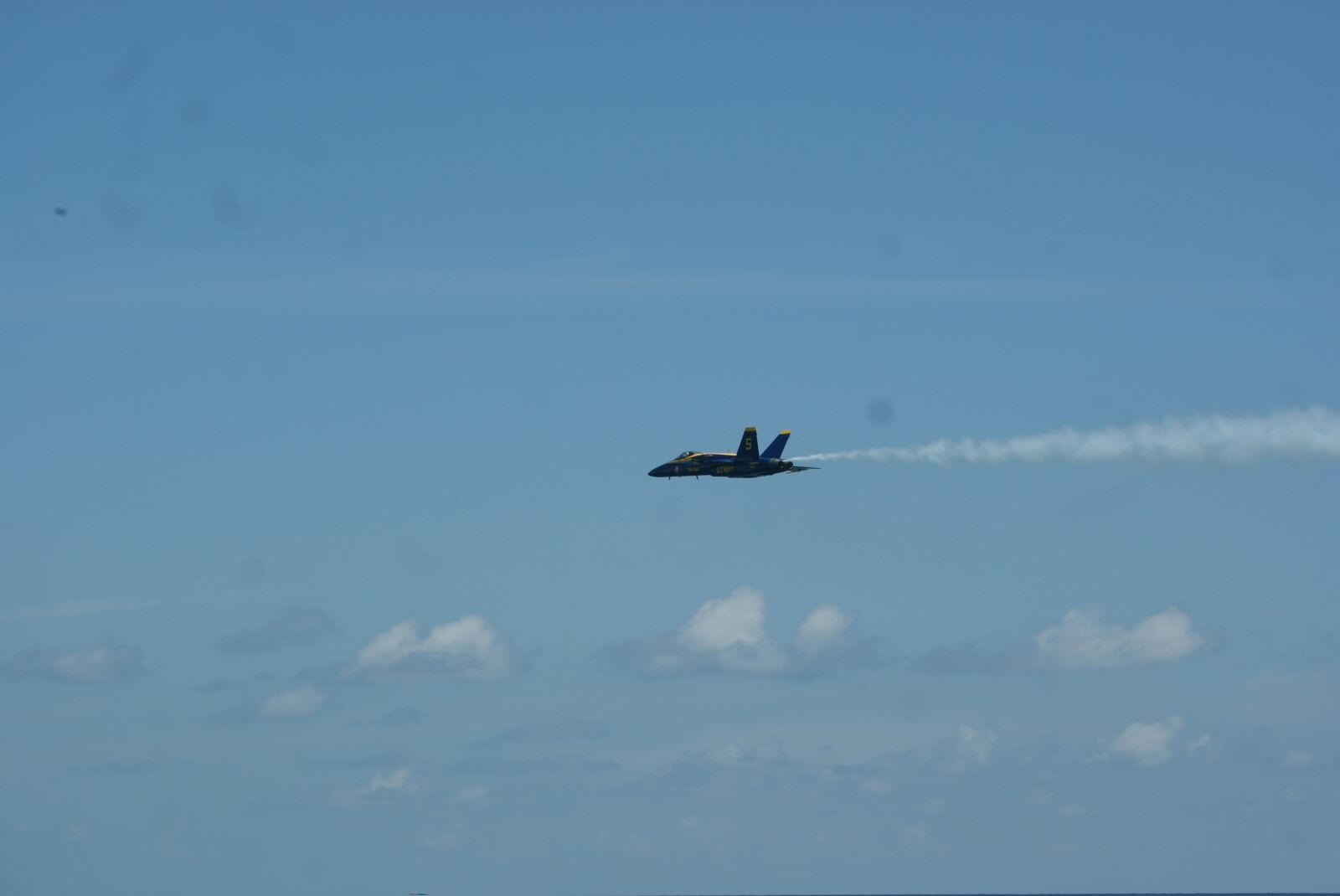 Sony Alpha DSLR-A230 sample photo. Blue angels, jets, team photography
