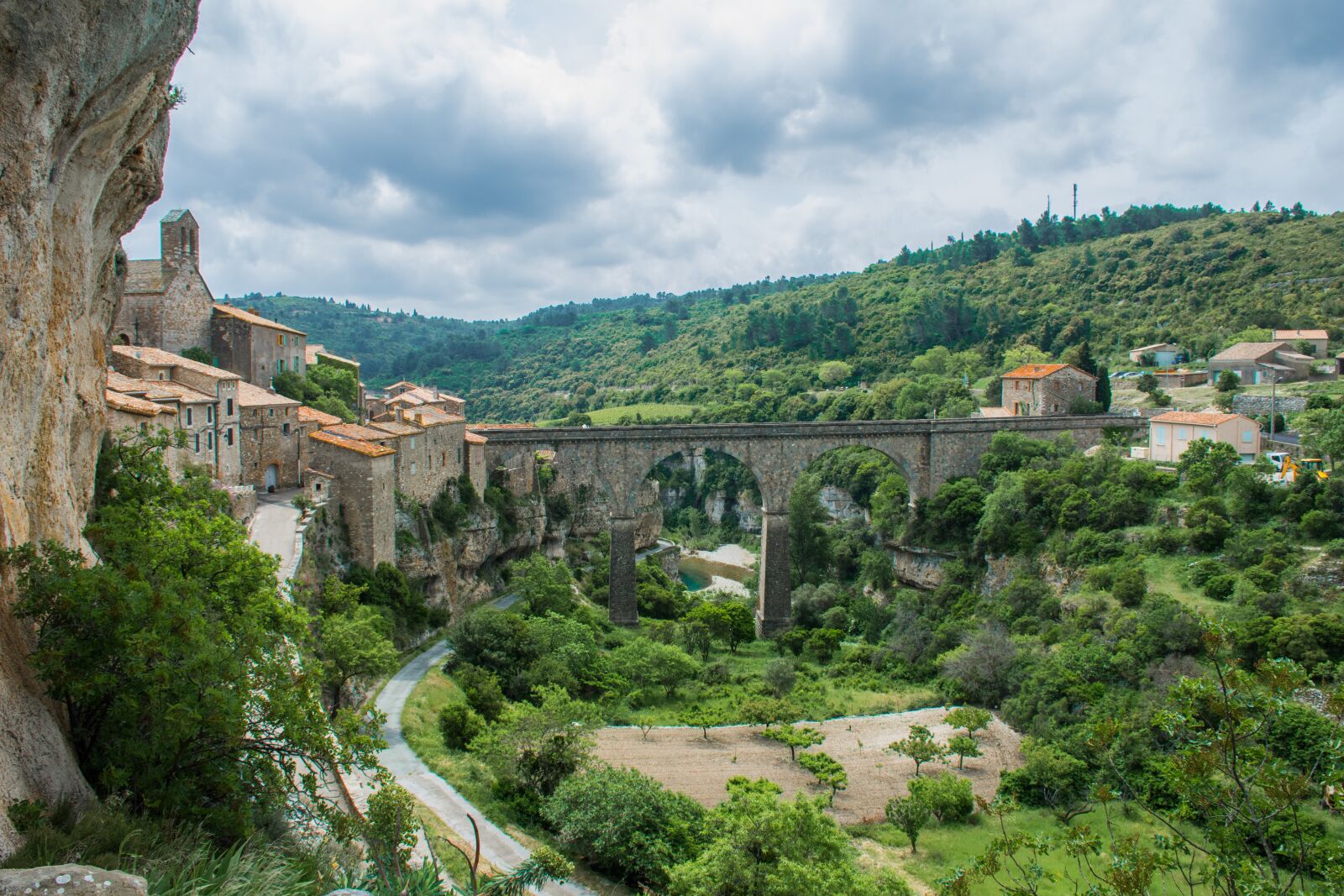 Nikon D7200 sample photo. People, views, clouds photography