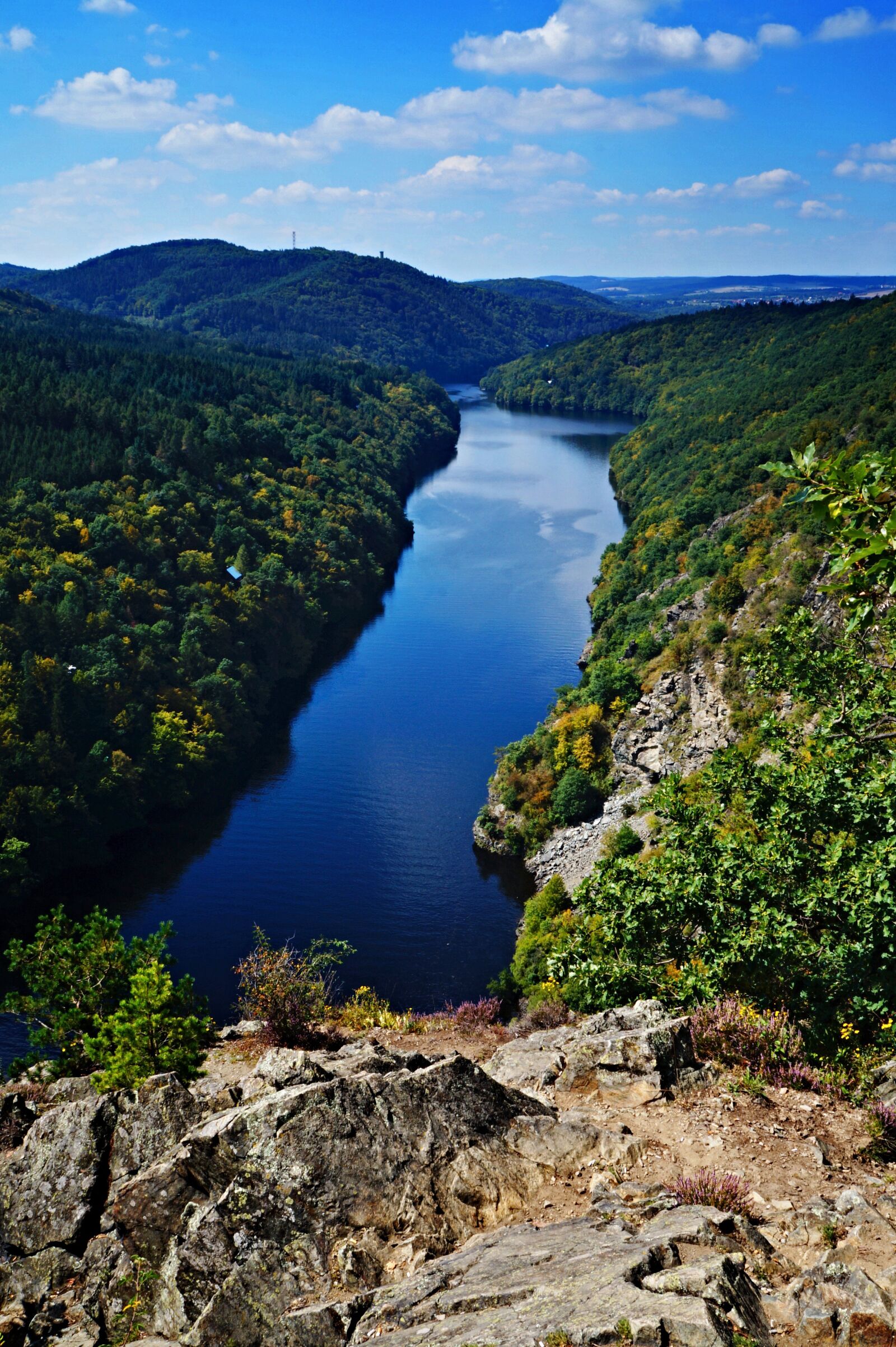 Sony Alpha a3000 sample photo. River, canyon, blue photography